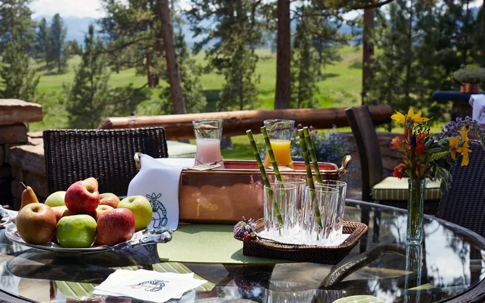 What's included in the Redefine Fitness retreat